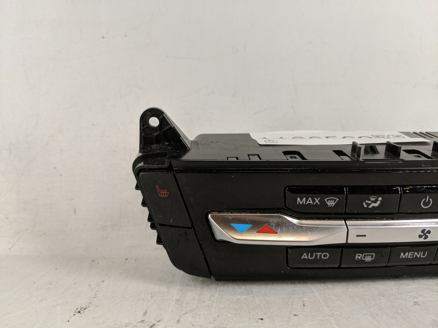 2020 Ford Explorer Climate Control Module Temperature AC/Heater Replacement P/N:LB5T-19980-EE Fits OEM Used Auto Parts - Oem