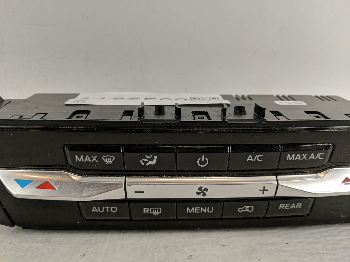 2020 Ford Explorer Climate Control Module Temperature AC/Heater Replacement P/N:LB5T-19980-EE Fits OEM Used Auto Parts - Oem