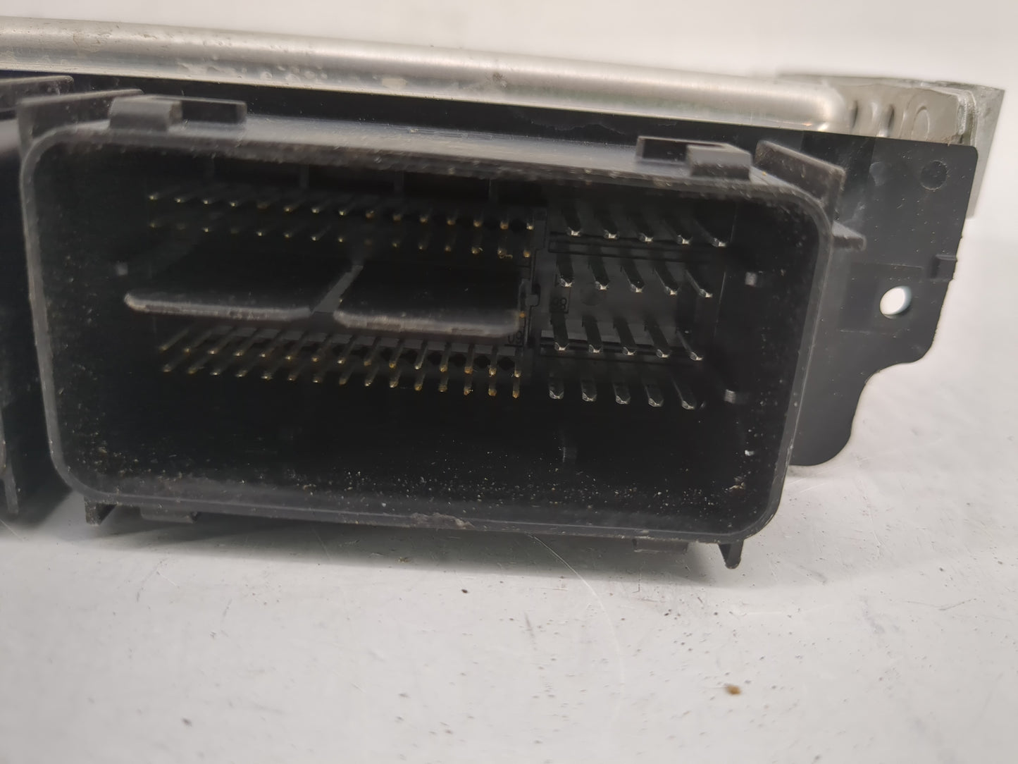 2020-2021 Ford Explorer PCM Engine Control Computer ECU ECM PCU OEM P/N:LB5A-12A650-BNB Fits Fits 2020 2021 OEM Used Auto Pa