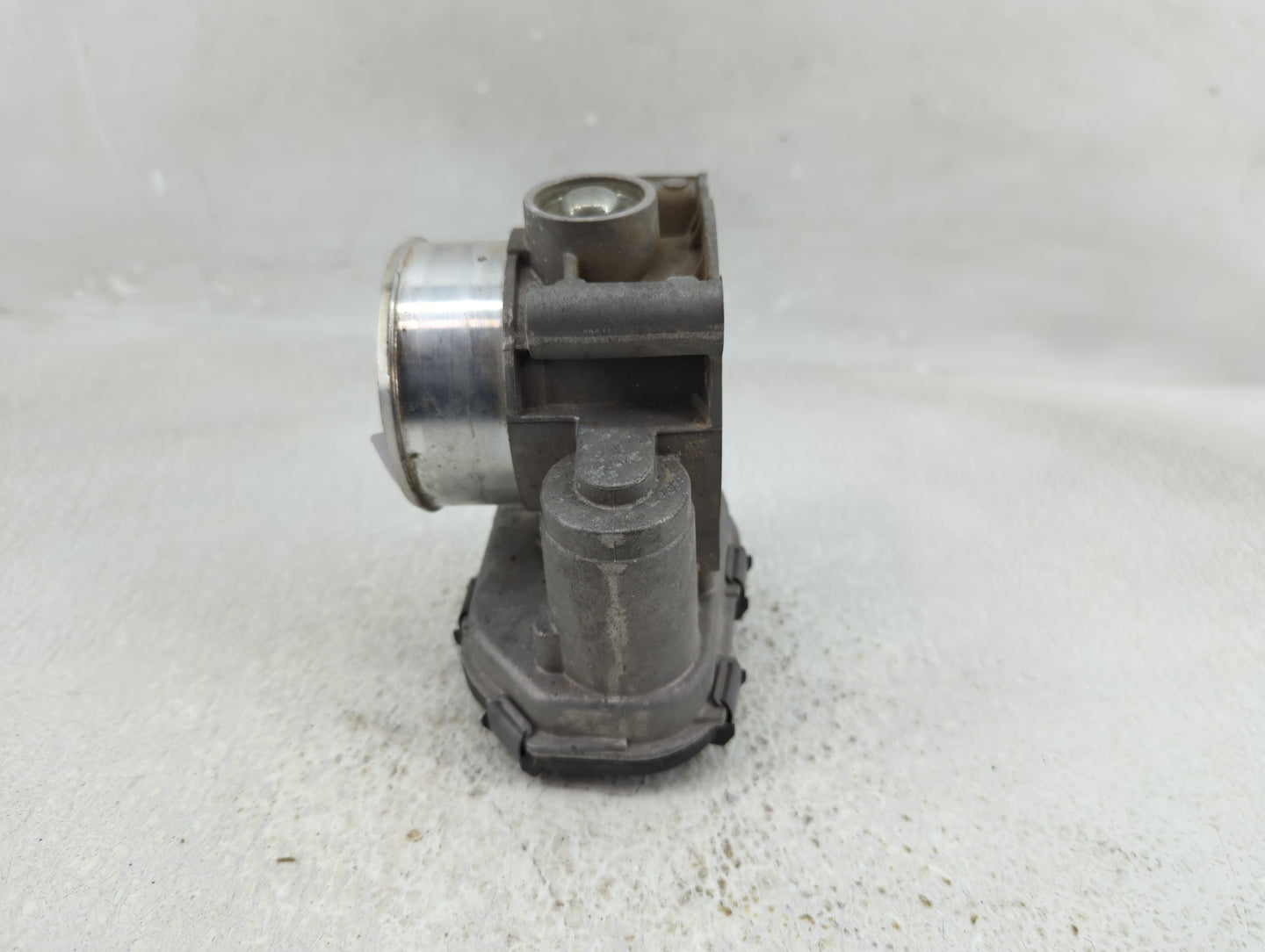 2020-2022 Ford Explorer Throttle Body P/N:JT4E 9F991 AA Fits Fits 2018 2019 2020 2021 2022 OEM Used Auto Parts - Oemusedauto