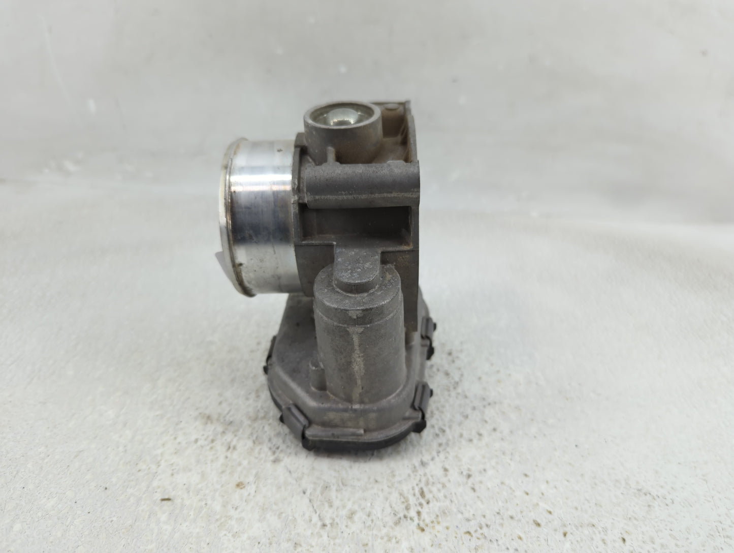 2020-2022 Ford Explorer Throttle Body P/N:JT4E 9F991 AA Fits Fits 2018 2019 2020 2021 2022 OEM Used Auto Parts - Oemusedauto