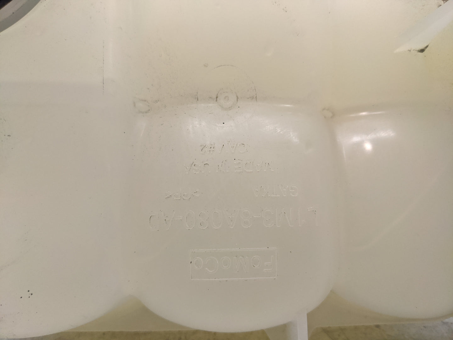 Ford Explorer Radiator Coolant Overflow Expansion Tank Bottle - Oemusedautoparts1.com
