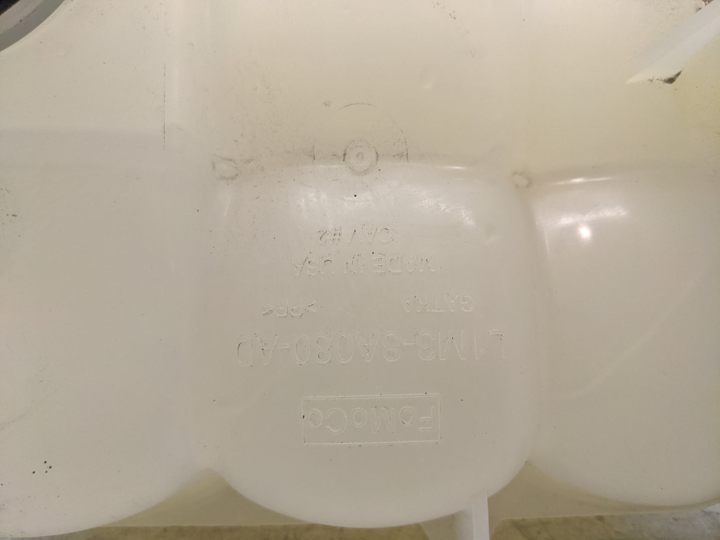 Ford Explorer Radiator Coolant Overflow Expansion Tank Bottle - Oemusedautoparts1.com