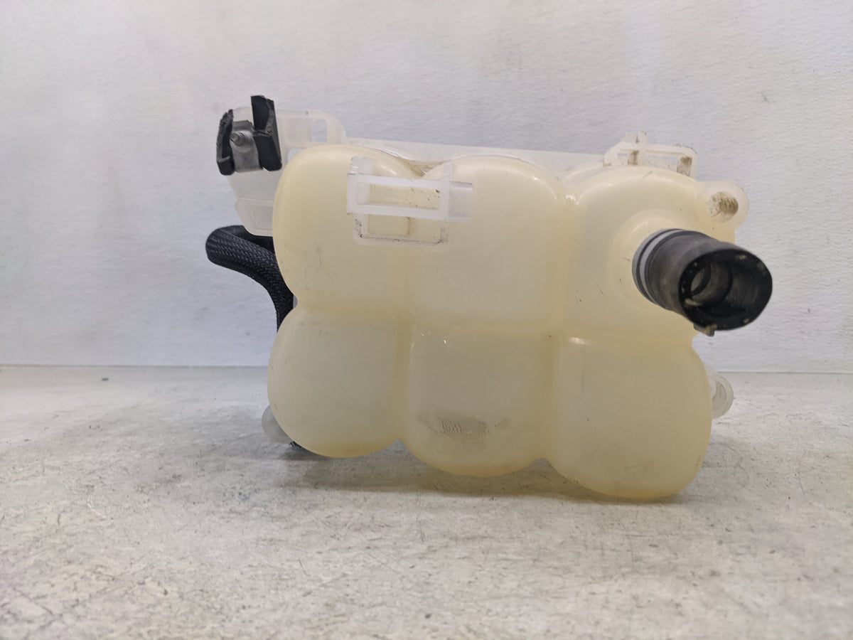 Ford Explorer Radiator Coolant Overflow Expansion Tank Bottle 1367122 - Oemusedautoparts1.com