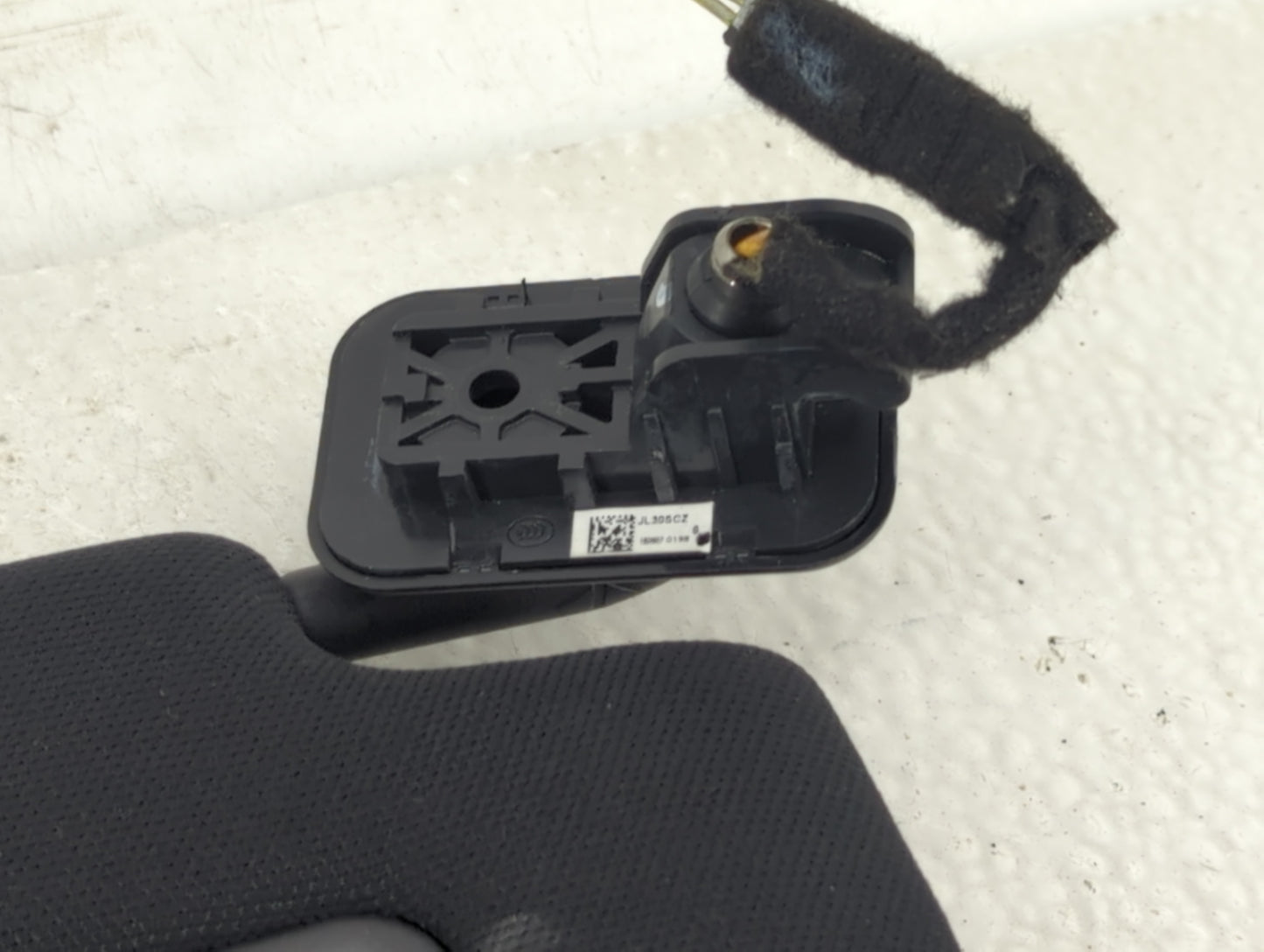 2020 Ford Explorer Sun Visor Shade Replacement Passenger Right Mirror Fits OEM Used Auto Parts - Oemusedautoparts1.com