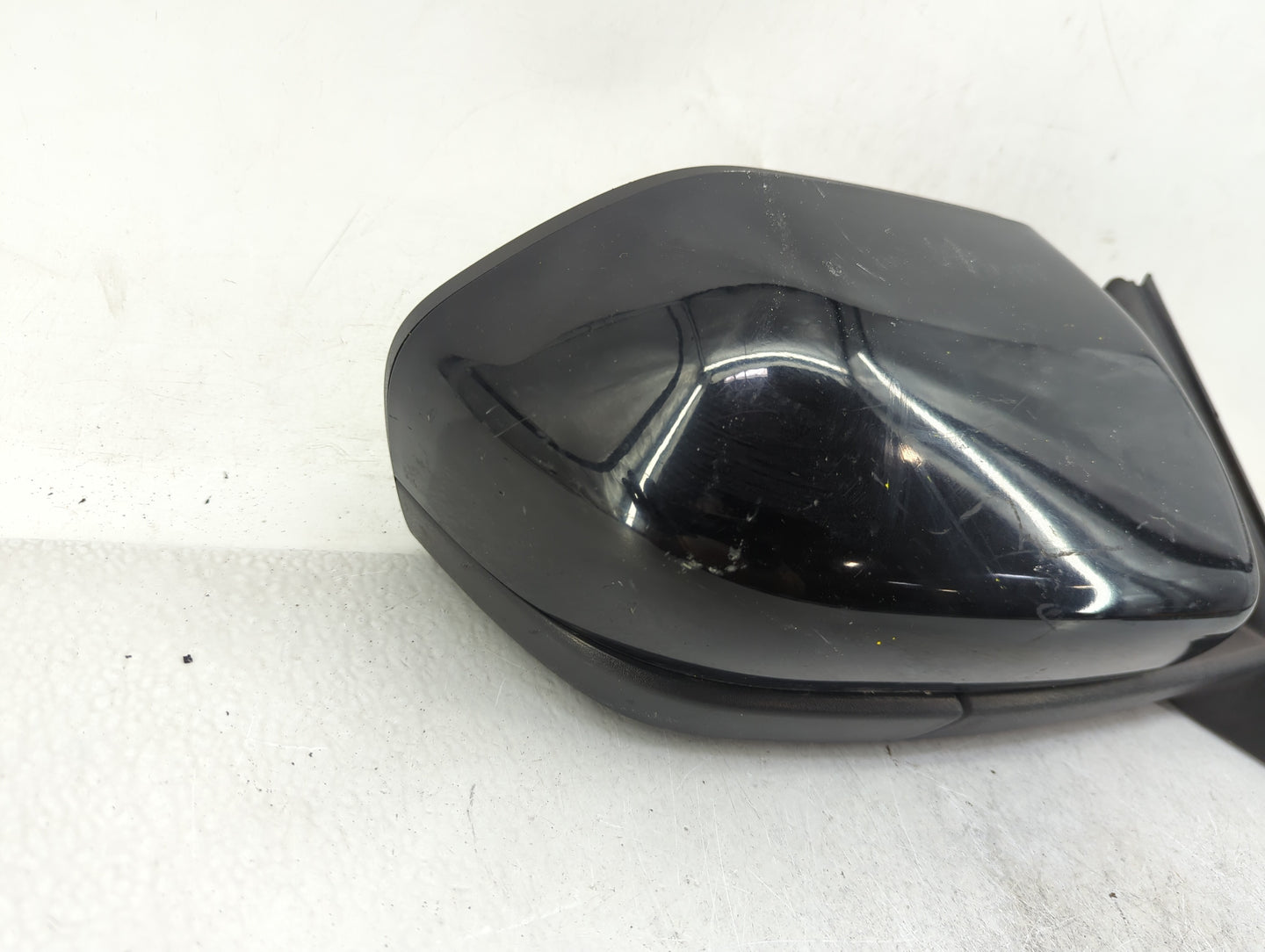 2020 Ford Explorer Passenger Side View Mirror - Right Door Mirror OEM Used - Oemusedautoparts1.com