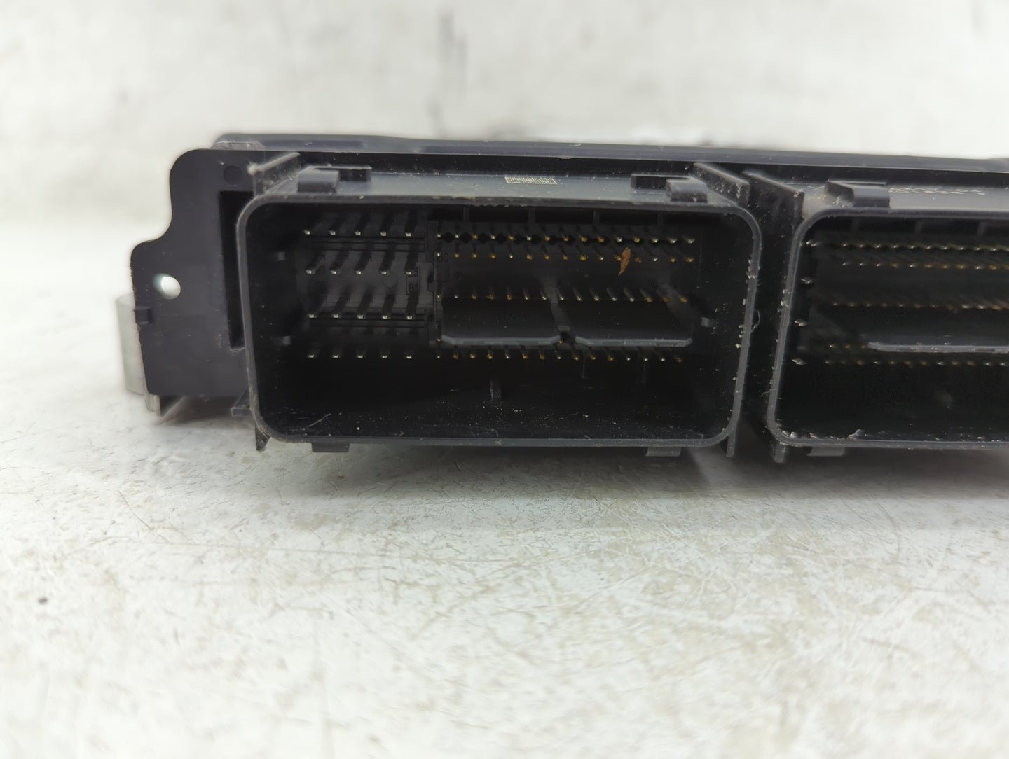 2020-2021 Ford Explorer PCM Engine Control Computer ECU ECM PCU OEM P/N:LB5A-12B684-AHA Fits Fits 2020 2021 OEM Used Auto Pa