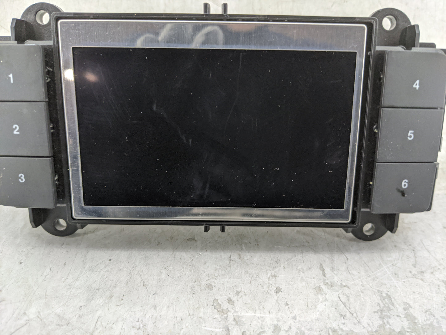 2020 Ford Explorer Information Display Screen - Oemusedautoparts1.com