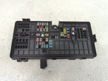 2020 Ford Explorer Fusebox Fuse Box Panel Relay Module Fits OEM Used Auto Parts