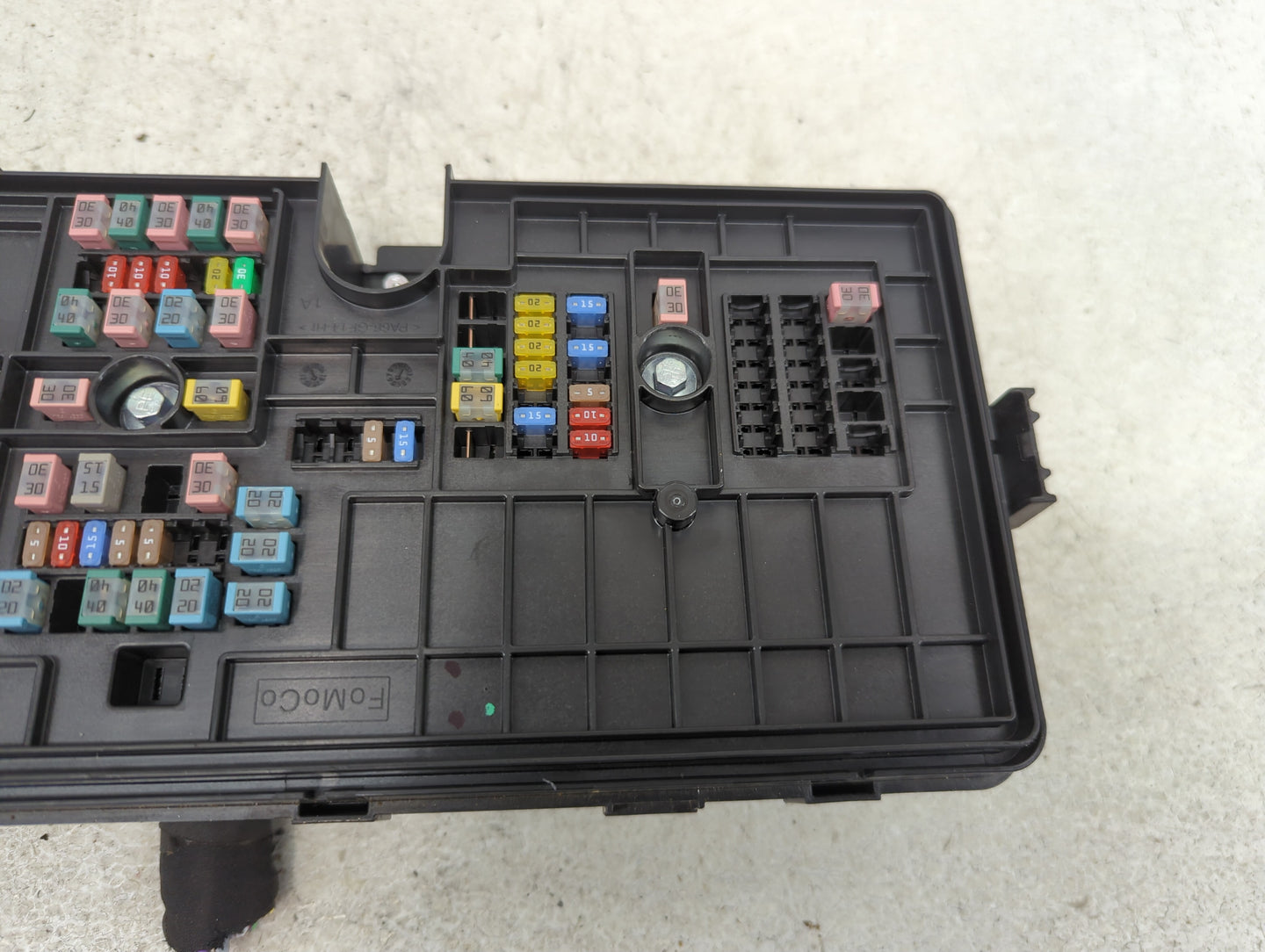 2020 Ford Explorer Fusebox Fuse Box Panel Relay Module Fits OEM Used Auto Parts - Oemusedautoparts1.com