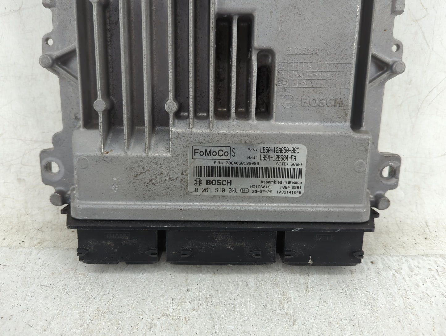 2020-2022 Ford Explorer PCM Engine Control Computer ECU ECM PCU OEM P/N:LB5A-12A650-BGC 0 261 S10 0XU Fits Fits 2020 2021 20