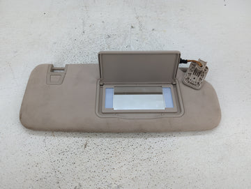 2020 Ford Explorer Sun Visor Shade Replacement Passenger Right Mirror Fits OEM Used Auto Parts - Oemusedautoparts1.com