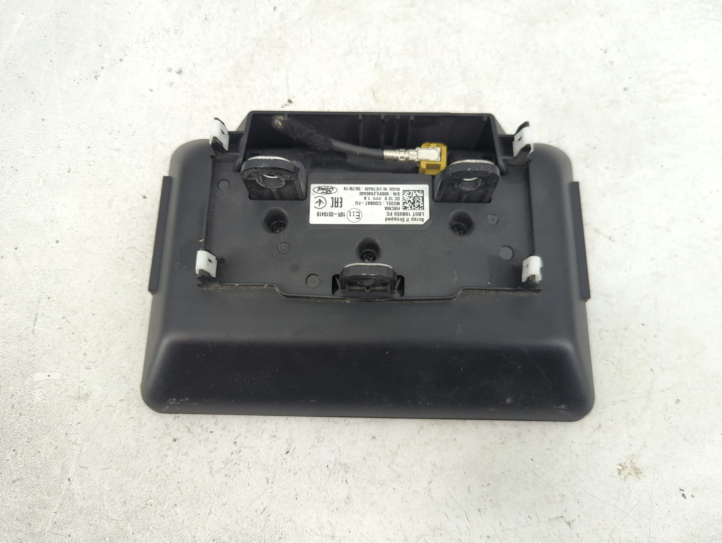 2020-2022 Ford Explorer Information Display Screen - Oemusedautoparts1.com