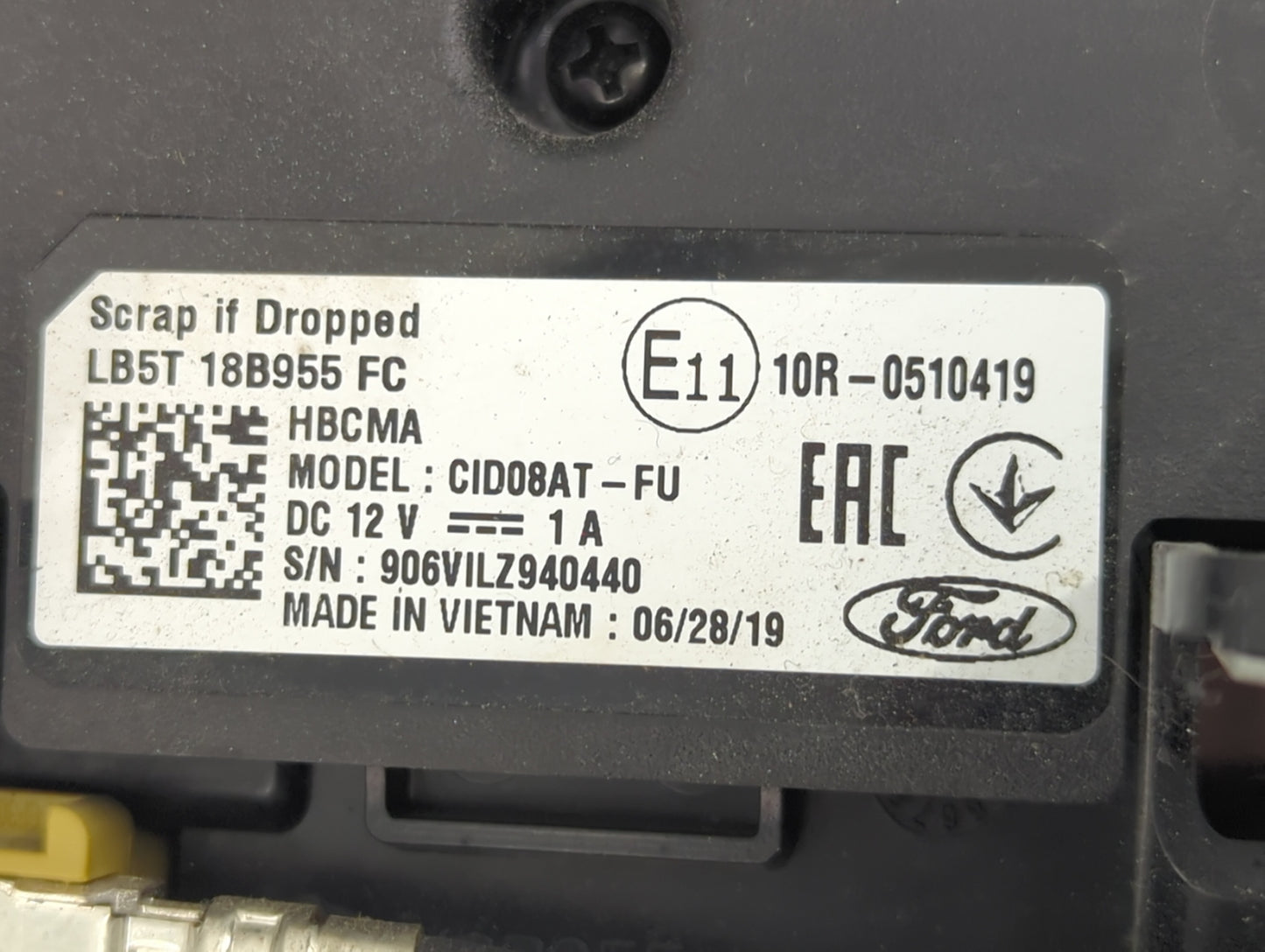 2020-2022 Ford Explorer Information Display Screen - Oemusedautoparts1.com