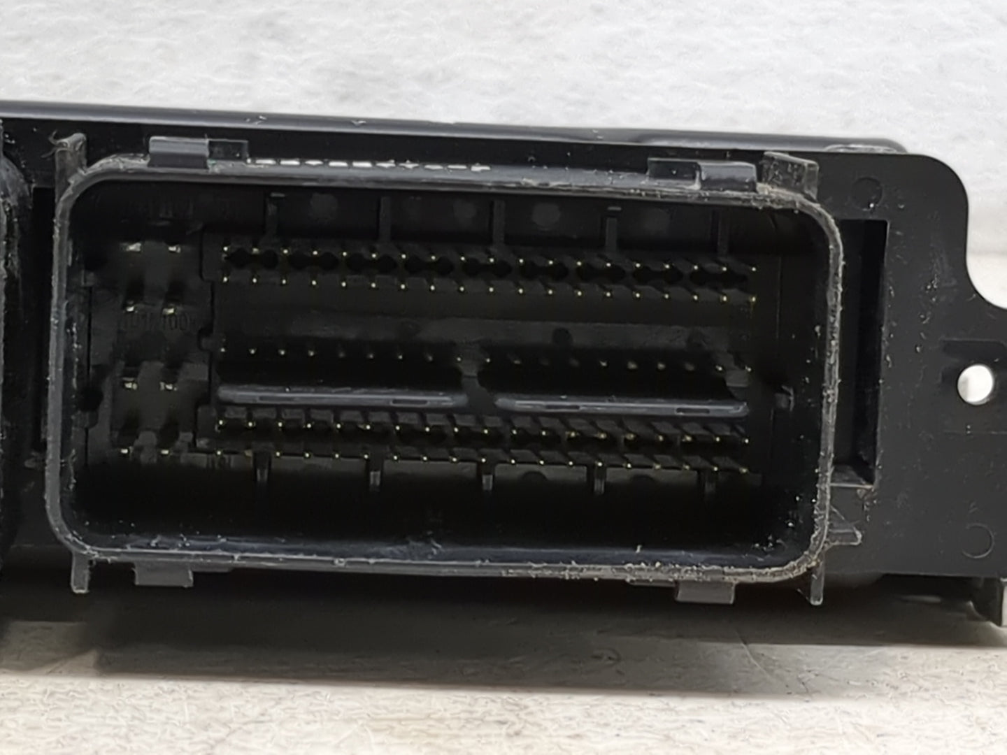 2020-2021 Ford Explorer PCM Engine Control Computer ECU ECM PCU OEM P/N:LB5A-12B684-AHA LB5A-12A650-BNB Fits Fits 2020 2021 