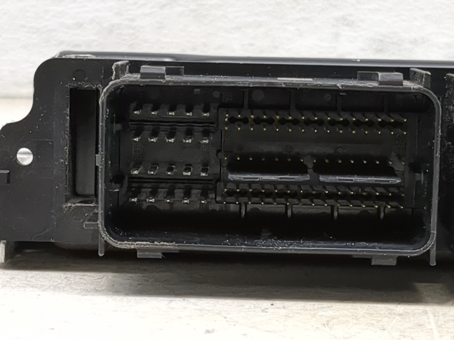 2020-2021 Ford Explorer PCM Engine Control Computer ECU ECM PCU OEM P/N:LB5A-12B684-AHA LB5A-12A650-BNB Fits Fits 2020 2021 