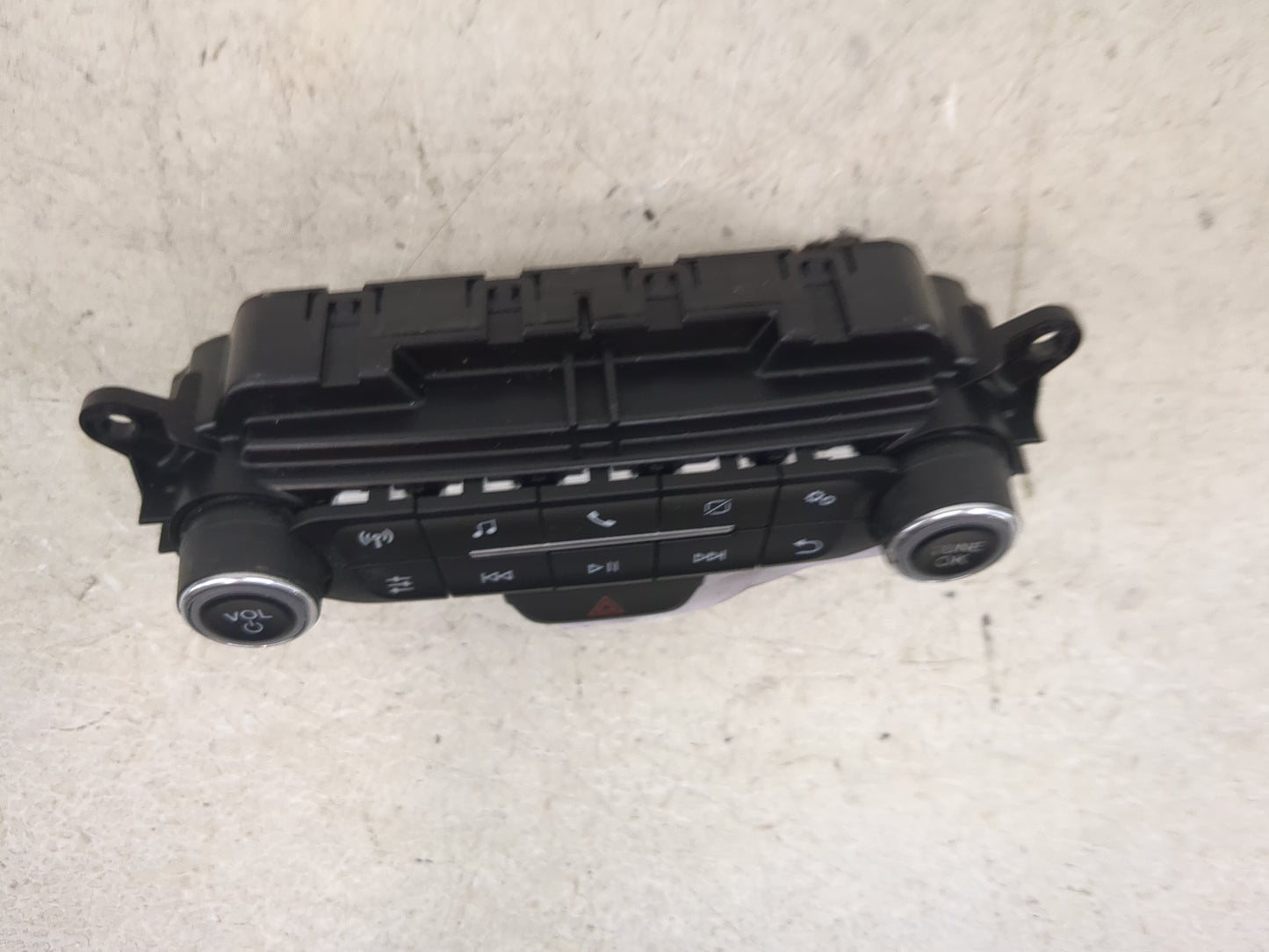 2020 Ford Explorer Radio Control Panel 1467255 - Oemusedautoparts1.com