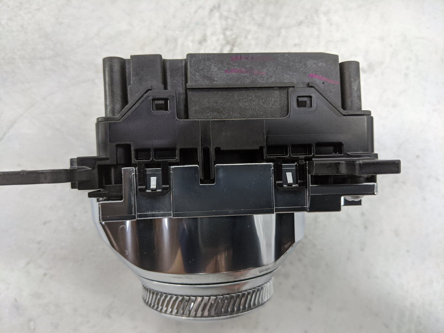 2020 Ford Explorer Floor Console Assembly Shifter - Oemusedautoparts1.com