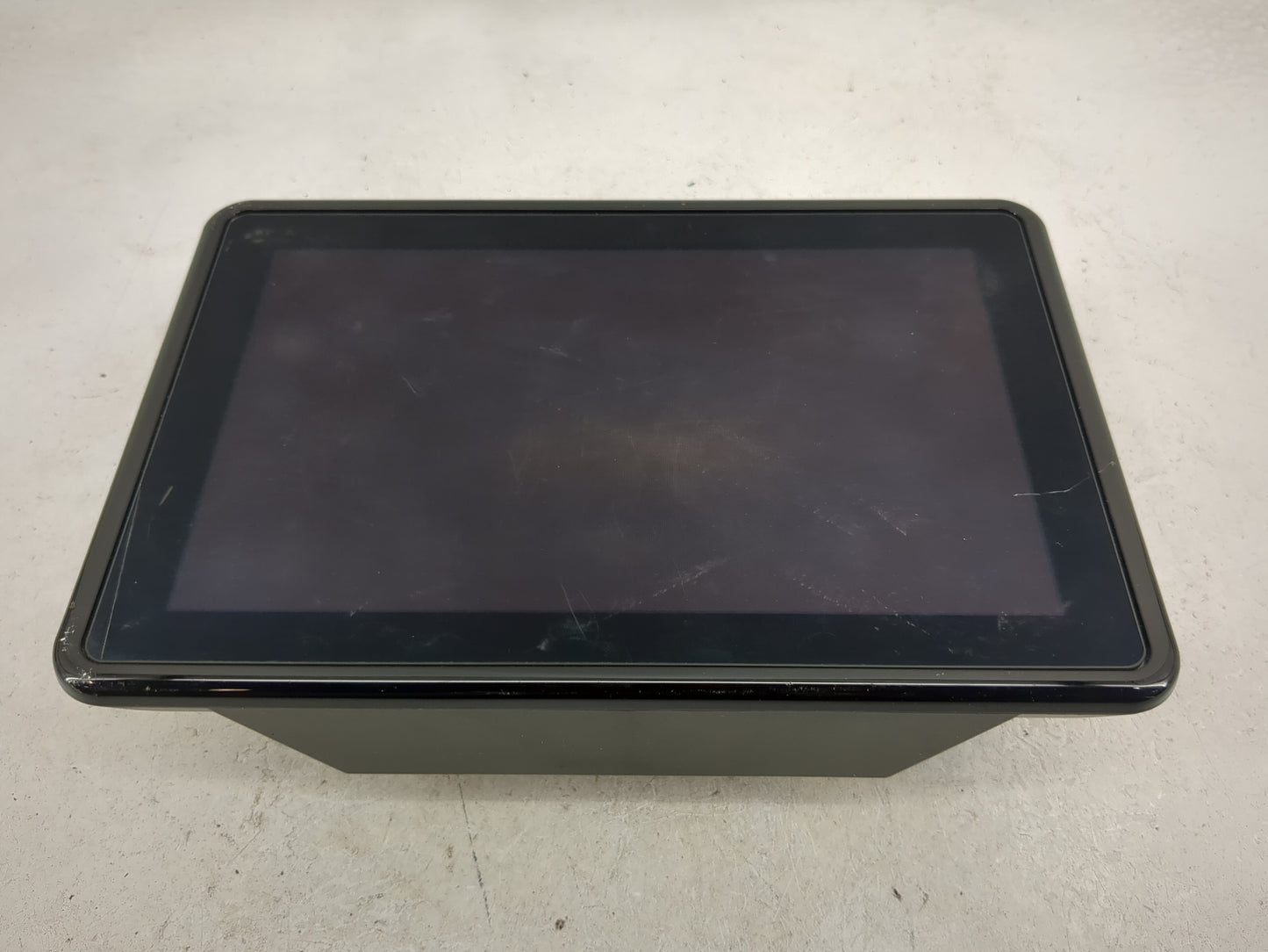 2020-2022 Ford Explorer Information Display Screen Black - Oemusedautoparts1.com