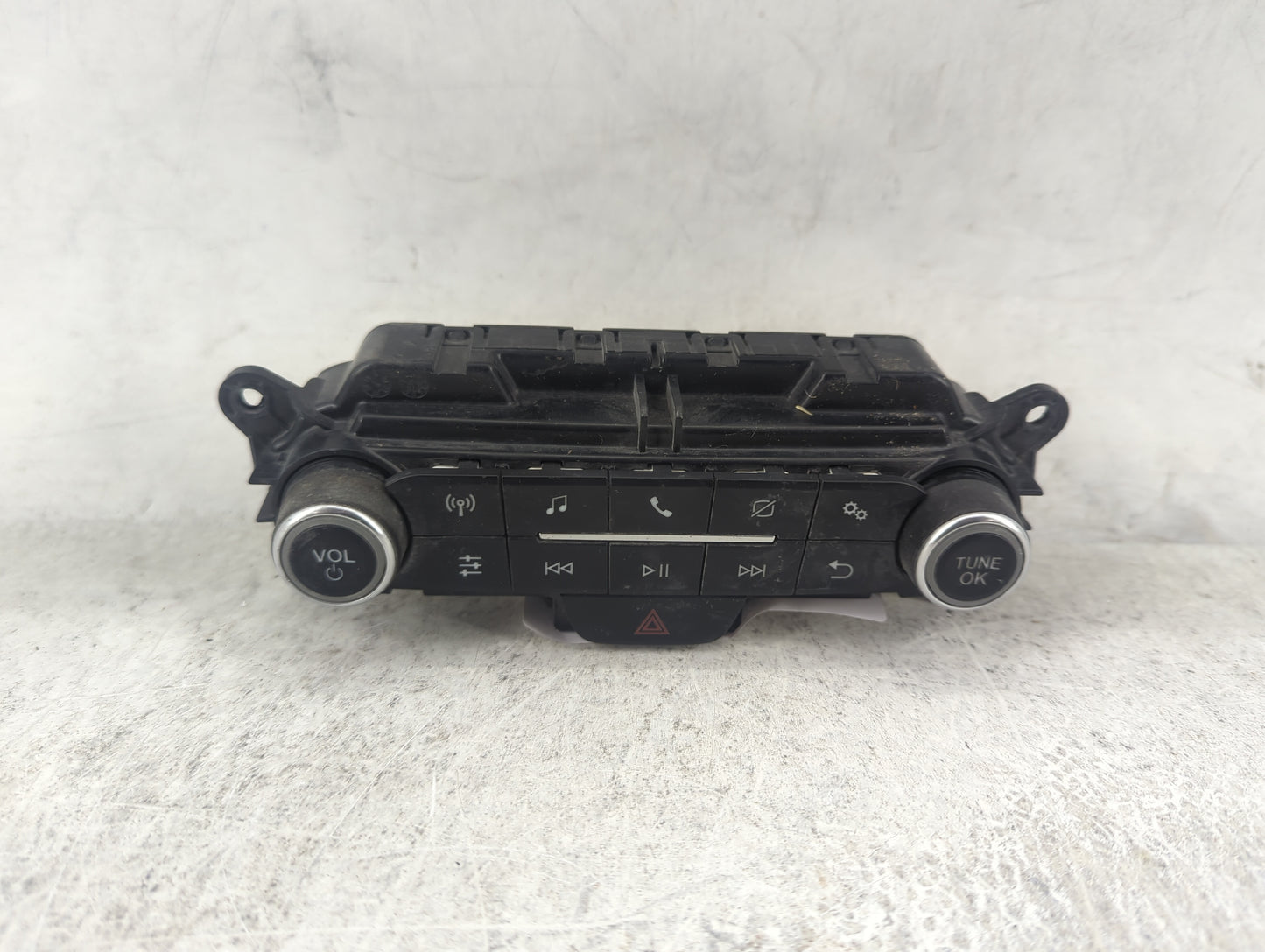 2020 Ford Explorer Radio Control Panel 1494636 - Oemusedautoparts1.com