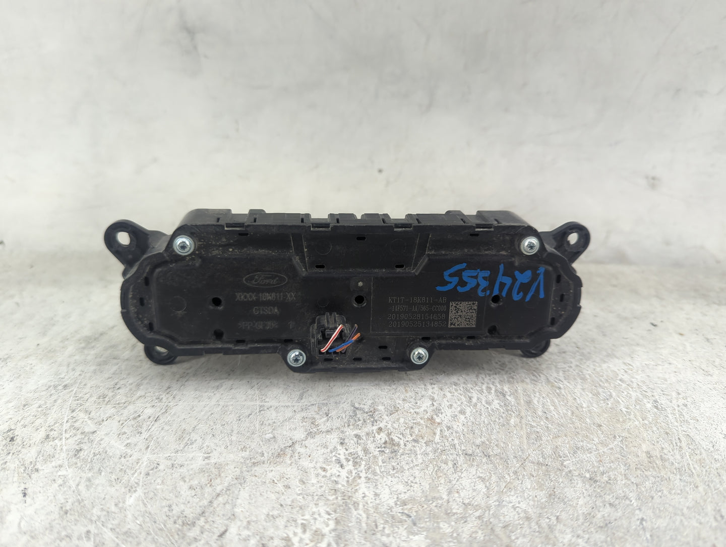 2020 Ford Explorer Radio Control Panel 1494636 - Oemusedautoparts1.com