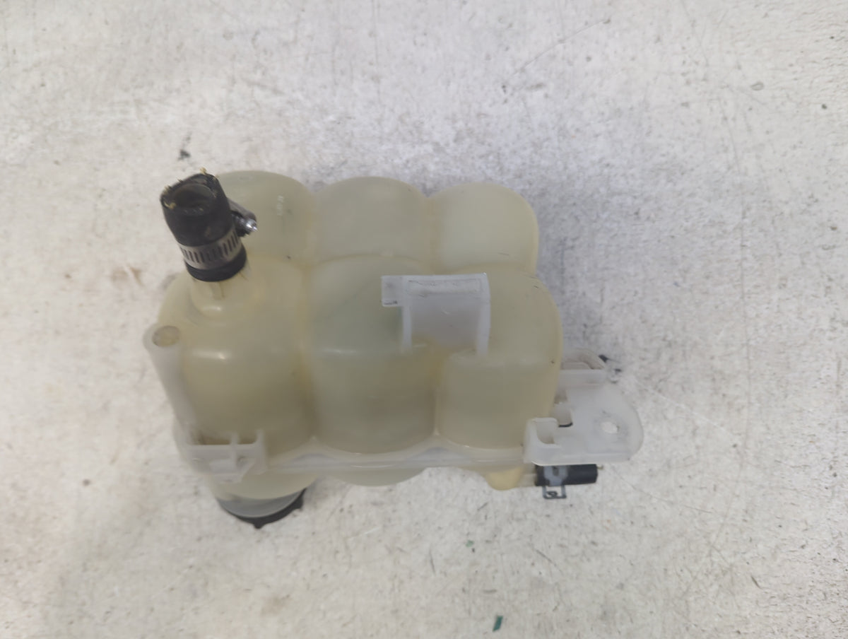 2020-2022 Ford Explorer Radiator Coolant Overflow Expansion Tank Bottle - Oemusedautoparts1.com