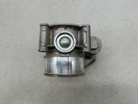 2020 Ford Explorer Throttle Body P/N:M1716A-0893 K1725A-0379, K1720C-0829, JT4E-9F991-AA Fits Fits 2018 2019 OEM Used Auto P