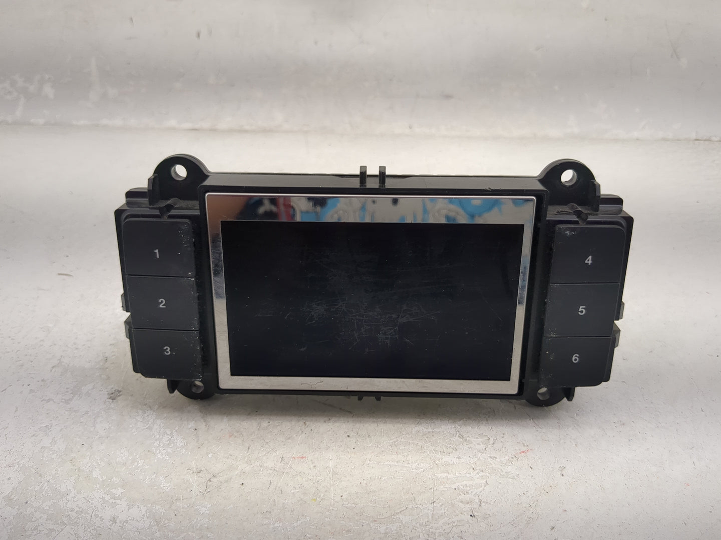 2020 Ford Explorer Information Display Screen 5031441 - Oemusedautoparts1.com