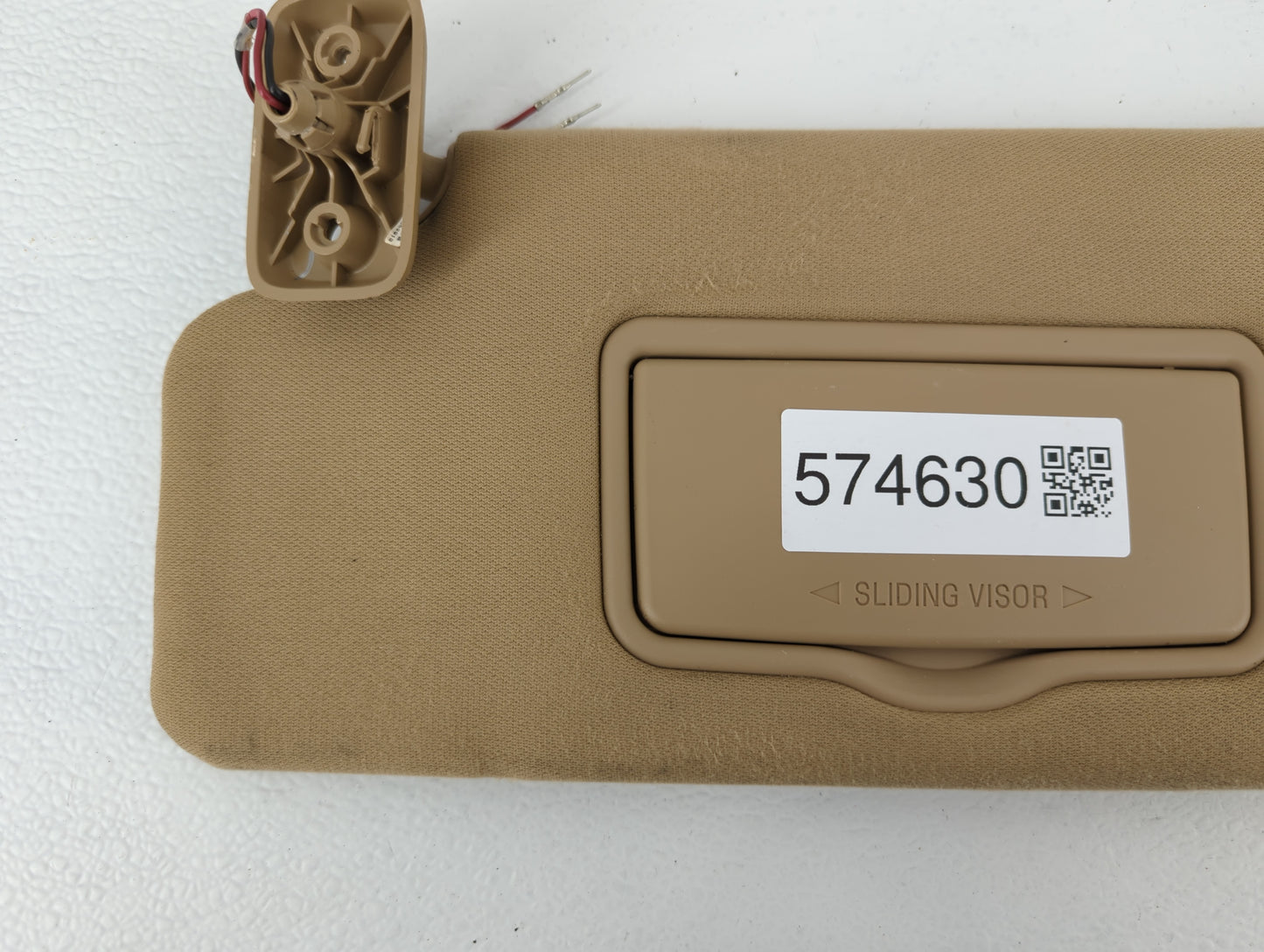 2020 Ford Explorer Sun Visor Shade Replacement Driver Left Mirror Fits OEM Used Auto Parts - Oemusedautoparts1.com