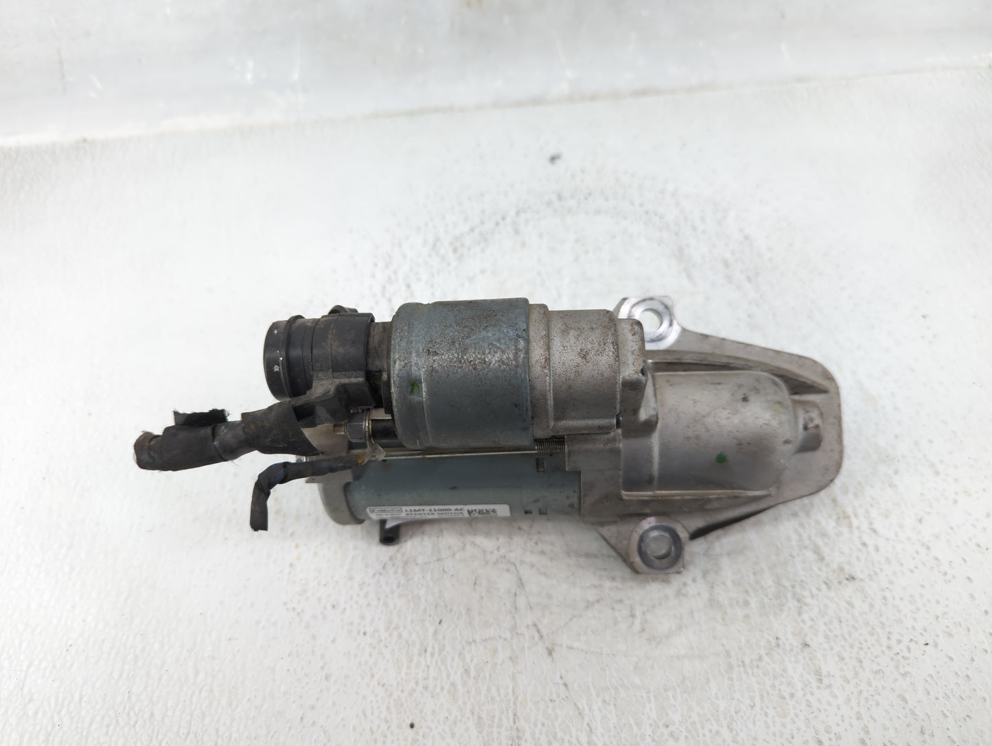 2020-2022 Ford Explorer Car Starter Motor Solenoid OEM P/N:L1MT-11000-AC Fits Fits 2020 2021 2022 OEM Used Auto Parts - Oemu
