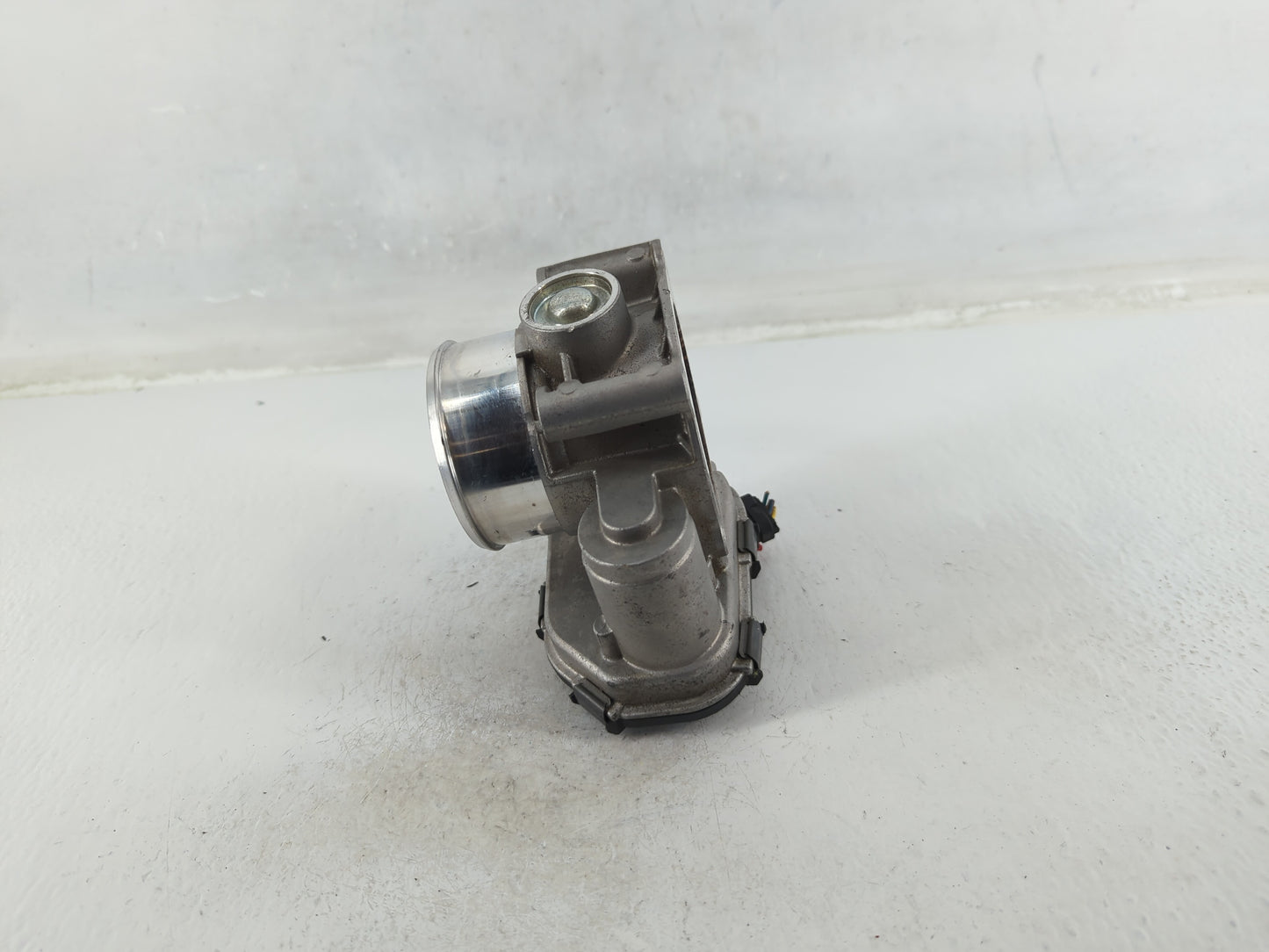 2020-2022 Ford Explorer Throttle Body P/N:19318313017 JT4E 9F991 AA Fits Fits 2018 2019 2020 2021 2022 OEM Used Auto Parts -