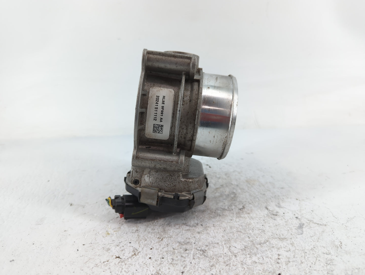 2020-2022 Ford Explorer Throttle Body P/N:H2021E-0235 02132249 Fits Fits 2017 2018 2019 2020 2021 2022 OEM Used Auto Parts -