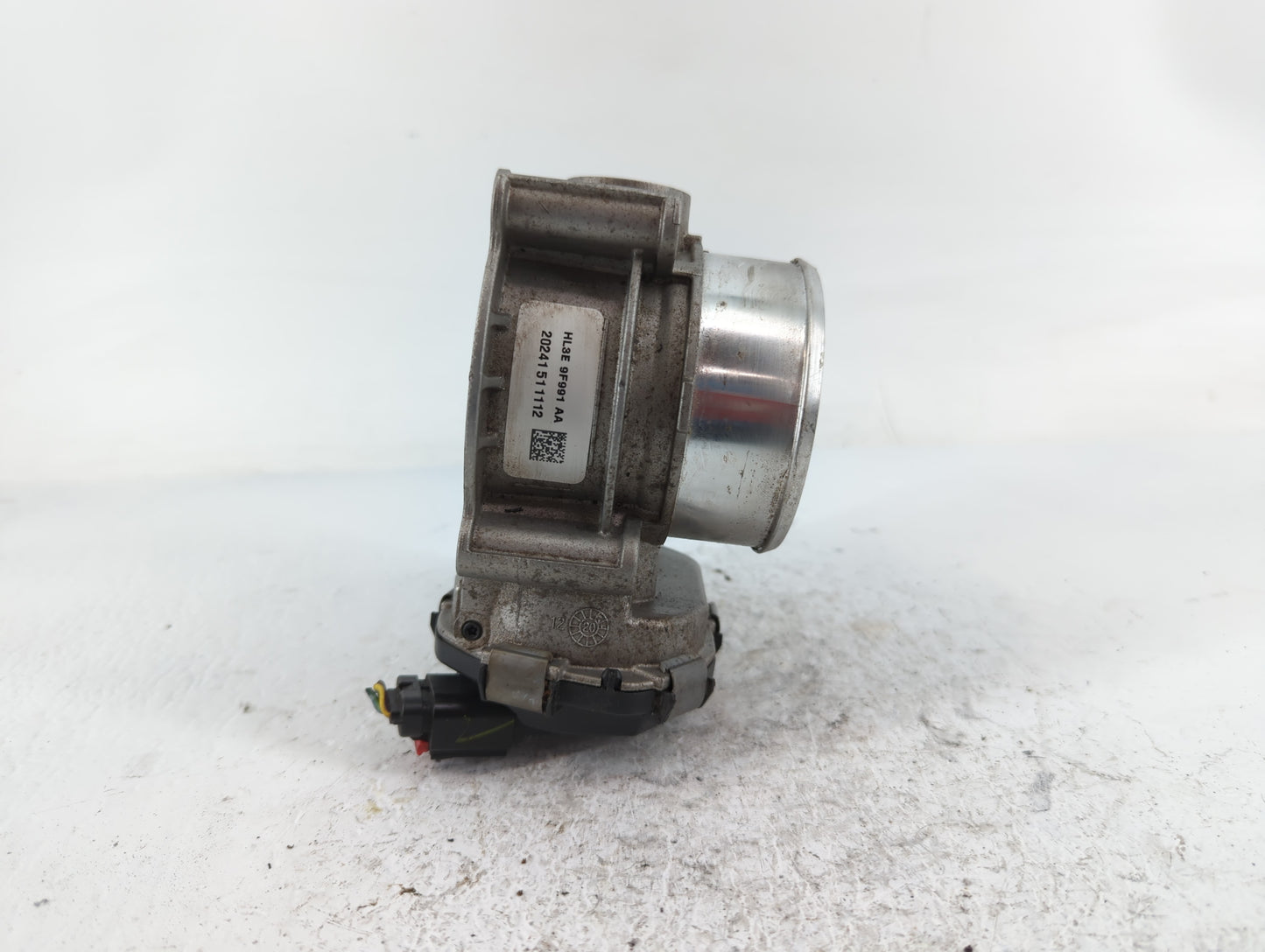 2020-2022 Ford Explorer Throttle Body P/N:H2021E-0235 02132249 Fits Fits 2017 2018 2019 2020 2021 2022 OEM Used Auto Parts -