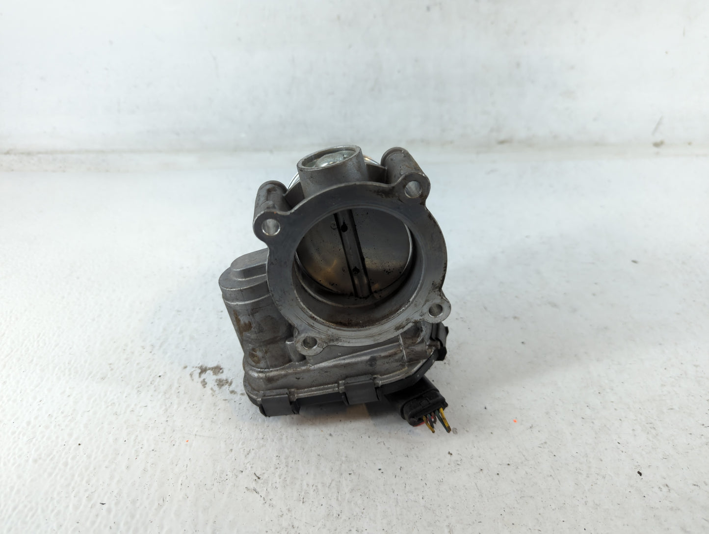 2020-2022 Ford Explorer Throttle Body P/N:19323 3 11388 JT4E 9F991 AA Fits Fits 2018 2019 2020 2021 2022 OEM Used Auto Parts