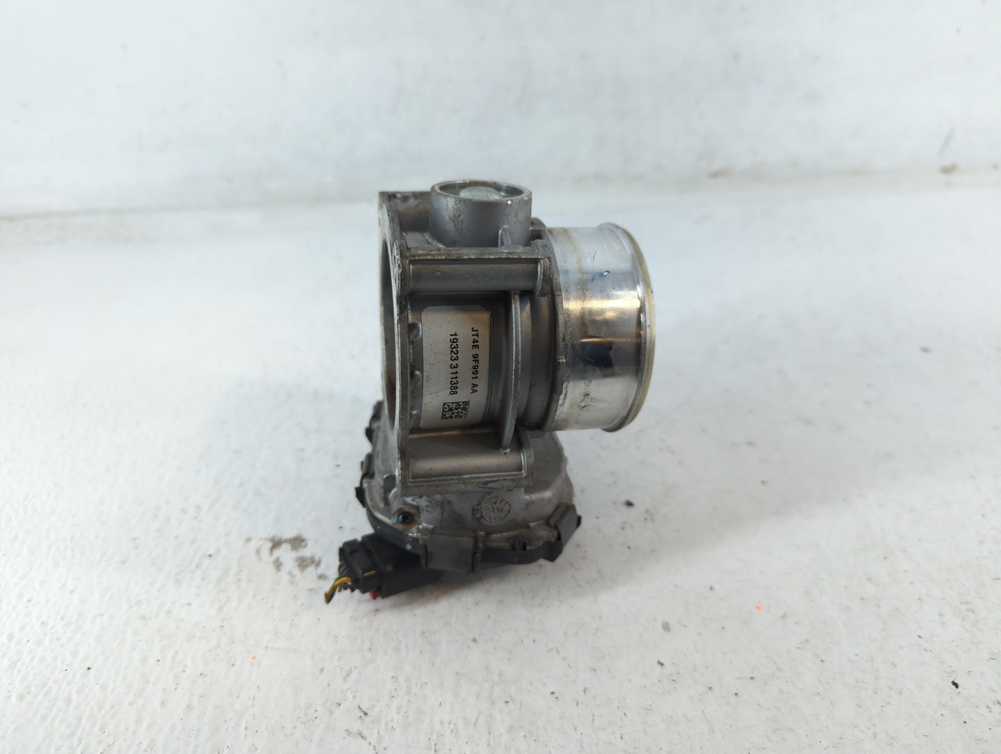 2020-2022 Ford Explorer Throttle Body P/N:19323 3 11388 JT4E 9F991 AA Fits Fits 2018 2019 2020 2021 2022 OEM Used Auto Parts