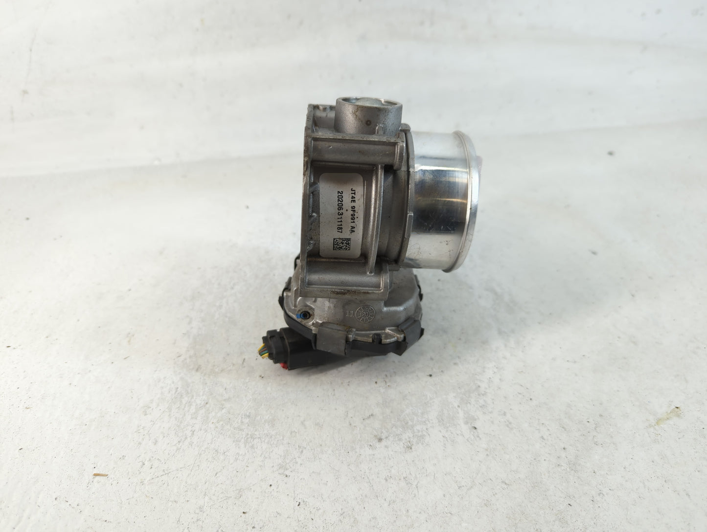 2020-2022 Ford Explorer Throttle Body P/N:JT4E 9F991 AA Fits Fits 2018 2019 2020 2021 2022 OEM Used Auto Parts - Oemusedauto