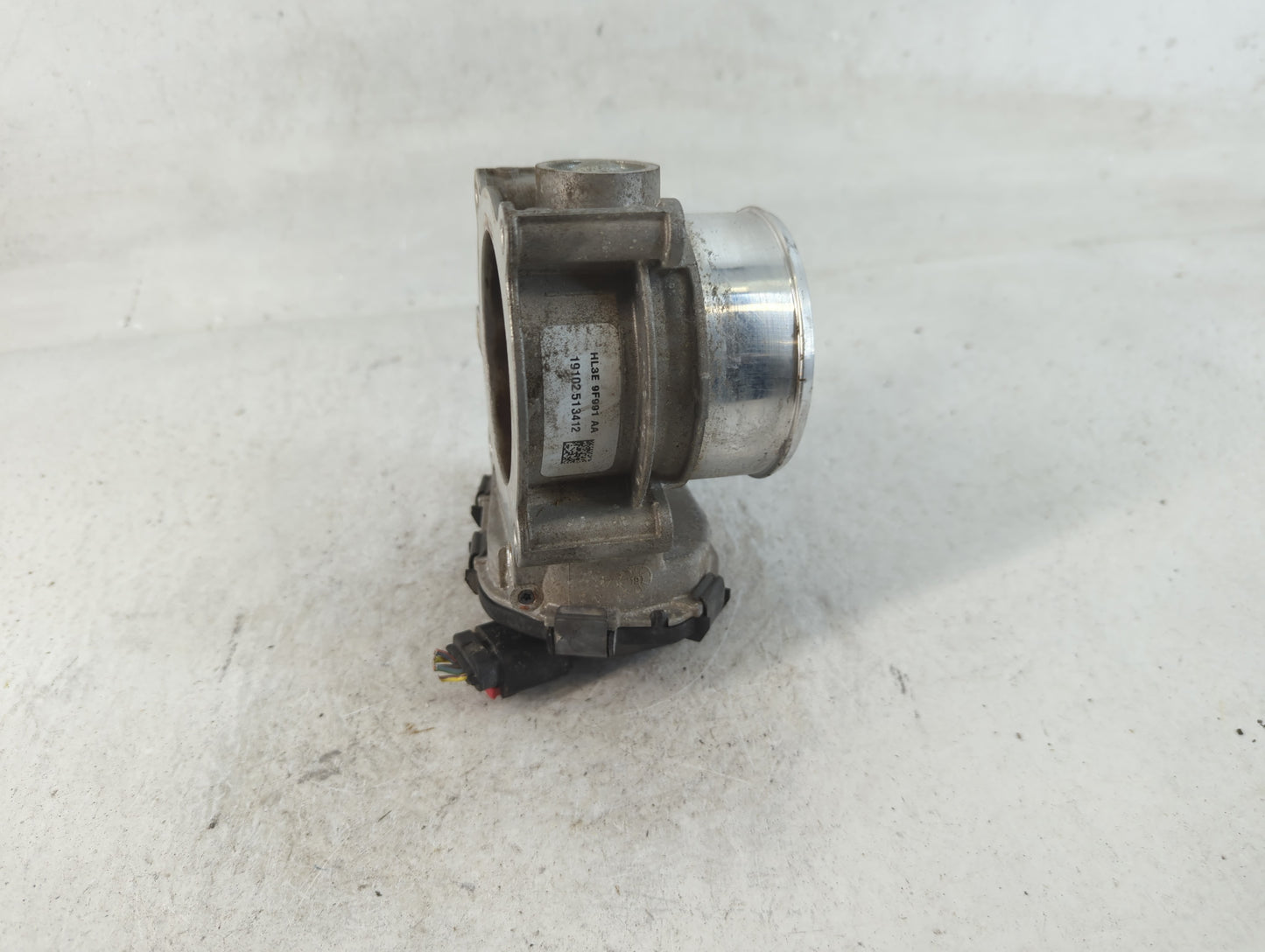 2020-2022 Ford Explorer Throttle Body P/N:HL3E 9F991 AA Fits Fits 2017 2018 2019 2020 2021 2022 OEM Used Auto Parts - Oemuse