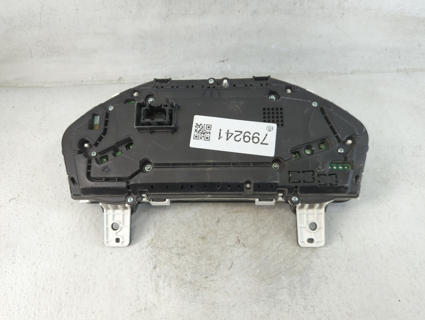 2020-2022 Ford Explorer Instrument Cluster Speedometer Gauges P/N:TN257540-9683 LB5T-10849-AE Miles: Fits Fits 2020 2021 202