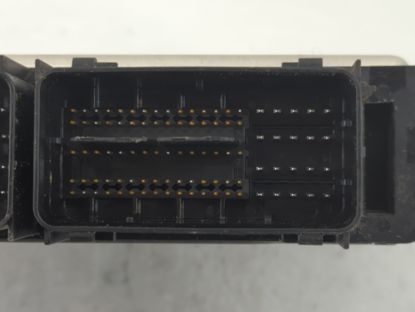 2020-2021 Ford Explorer PCM Engine Control Computer ECU ECM PCU OEM P/N:LB5A-12B684-AHA LB5A-12A650-BNB Fits Fits 2020 2021 