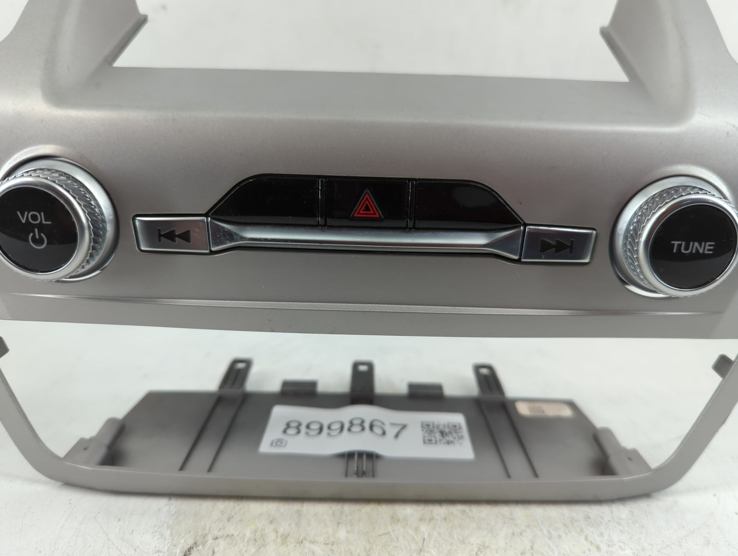 2020 Ford Explorer Radio AM FM Cd Player Receiver Replacement P/N:LB5T-18K811-AM Fits OEM Used Auto Parts - Oemusedautoparts