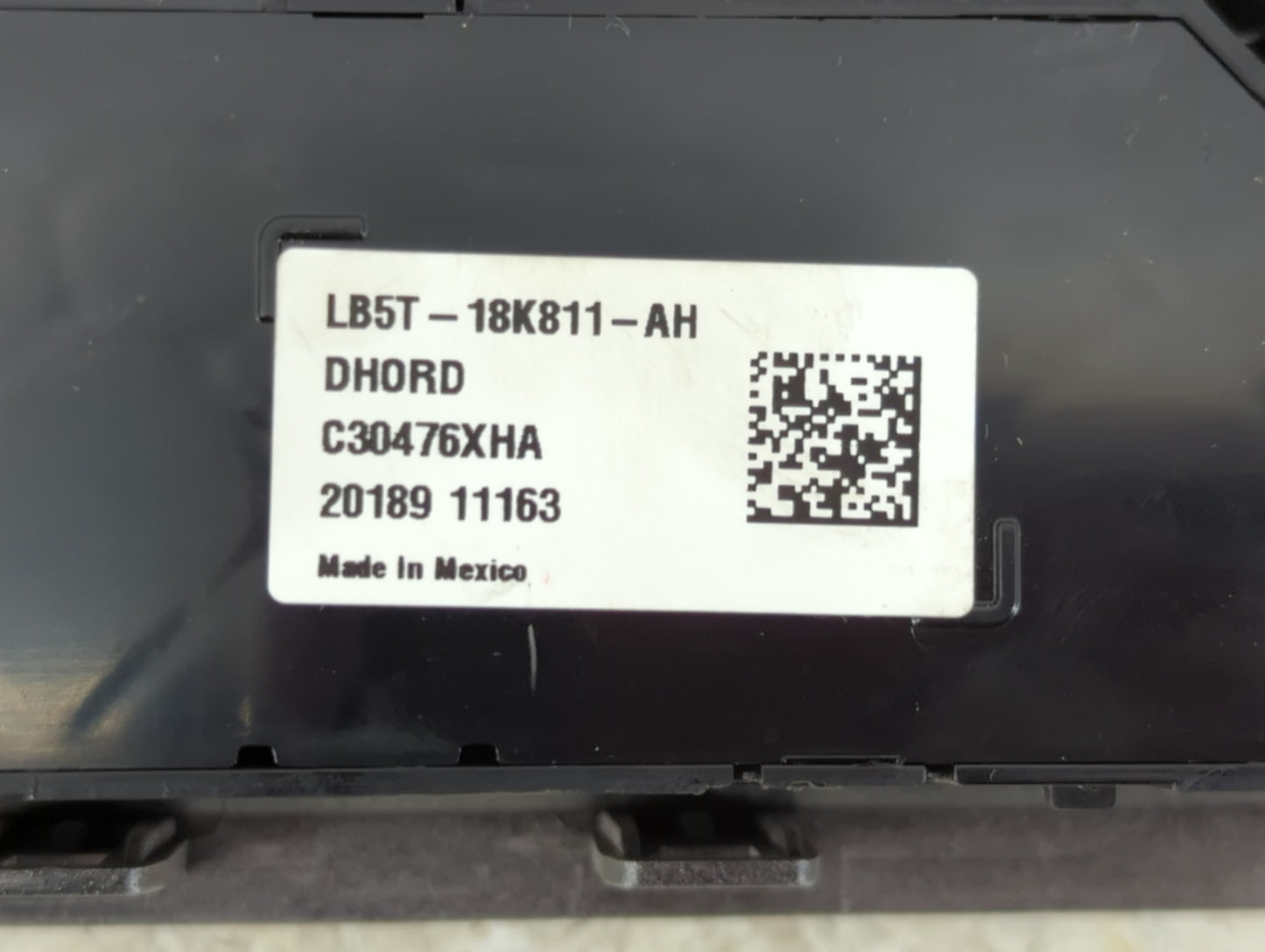 2020 Ford Explorer Radio AM FM Cd Player Receiver Replacement P/N:LB5T-18K811-AM Fits OEM Used Auto Parts - Oemusedautoparts