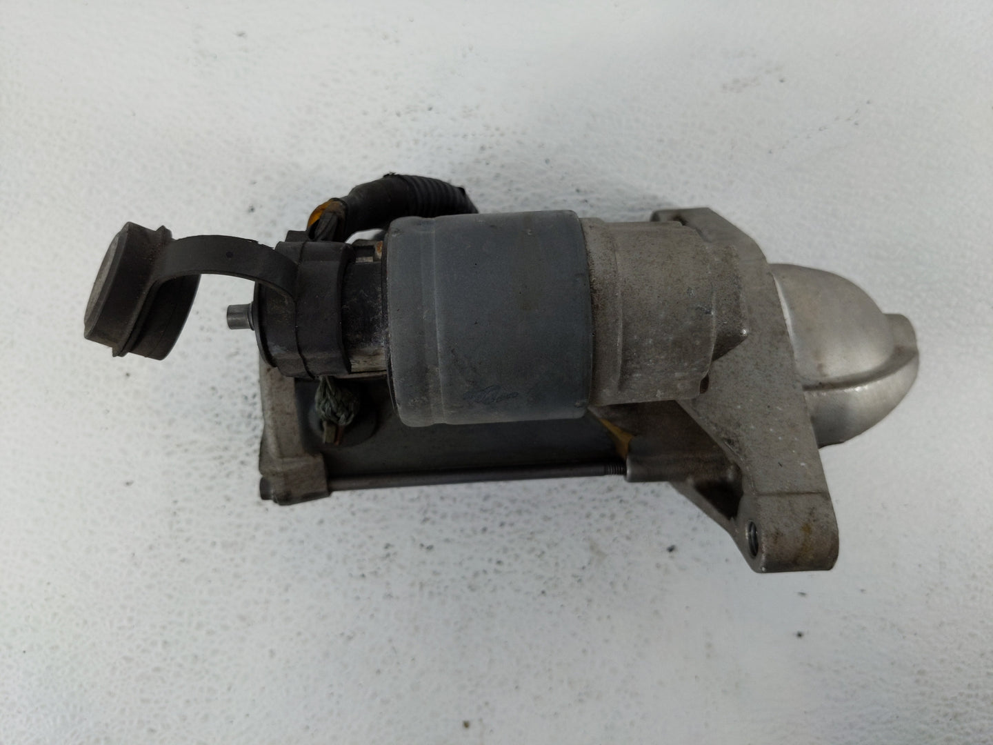 2018-2020 Ford F-150 Car Starter Motor Solenoid OEM P/N:JL3T-11000-CD JL3T-11000-CB Fits Fits 2018 2019 2020 OEM Used Auto P