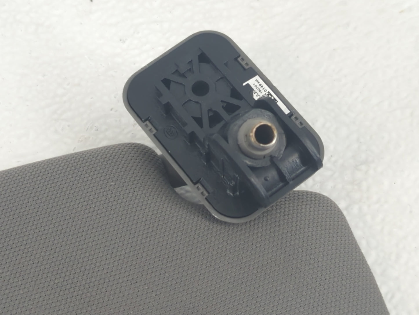 2018-2020 Ford F-150 Sun Visor Shade Replacement Driver Left Mirror Fits Fits 2018 2019 2020 OEM Used Auto Parts - Oemusedau