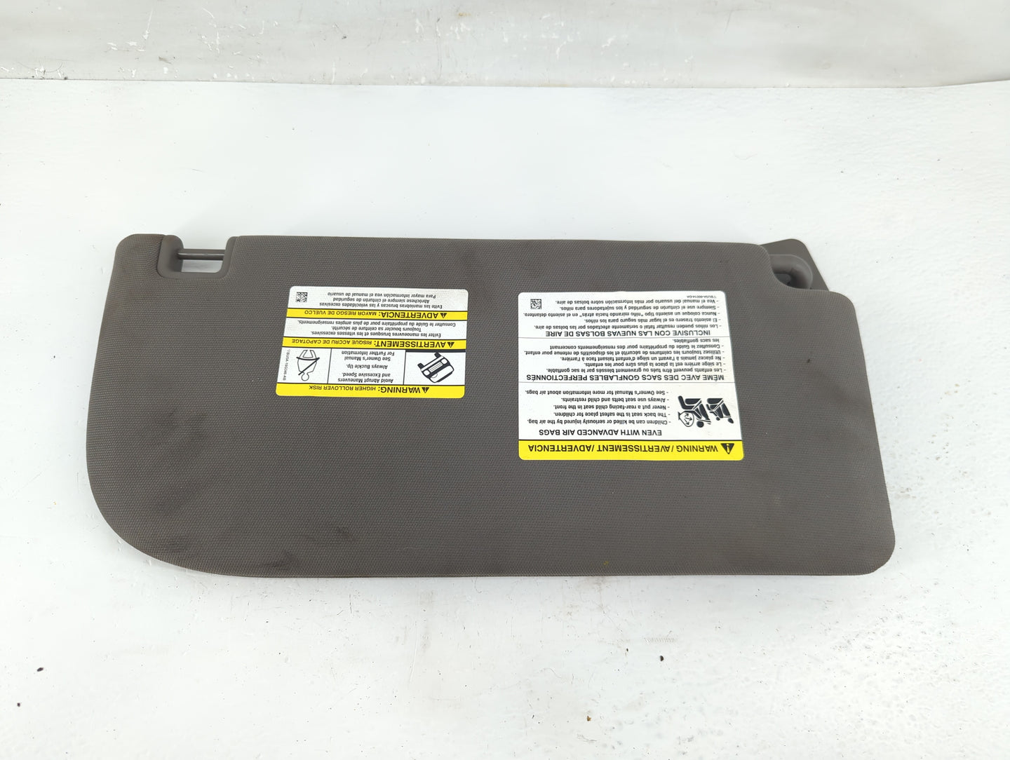 2018-2020 Ford F-150 Sun Visor Shade Replacement Driver Left Mirror Fits Fits 2018 2019 2020 OEM Used Auto Parts - Oemusedau