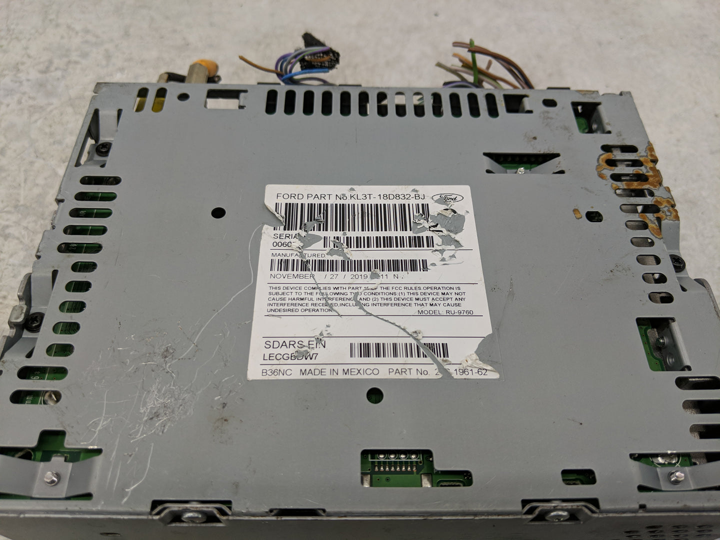 2019-2020 Ford F-150 Radio AM FM Cd Player Receiver Replacement P/N:KL3T-18D832-BJ Fits Fits 2019 2020 OEM Used Auto Parts -
