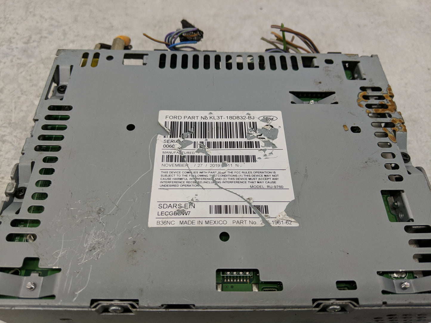 2019-2020 Ford F-150 Radio AM FM Cd Player Receiver Replacement P/N:KL3T-18D832-BJ Fits Fits 2019 2020 OEM Used Auto Parts -