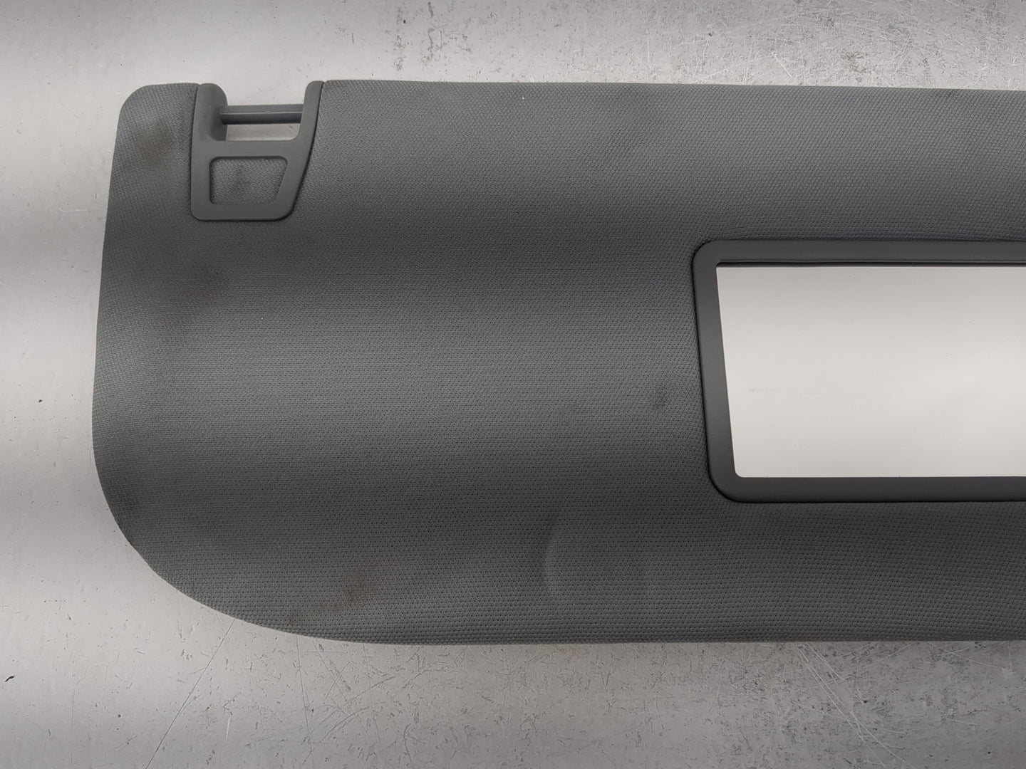 2018-2020 Ford F-150 Sun Visor Shade Replacement Passenger Right Mirror Fits Fits 2018 2019 2020 OEM Used Auto Parts - Oemus