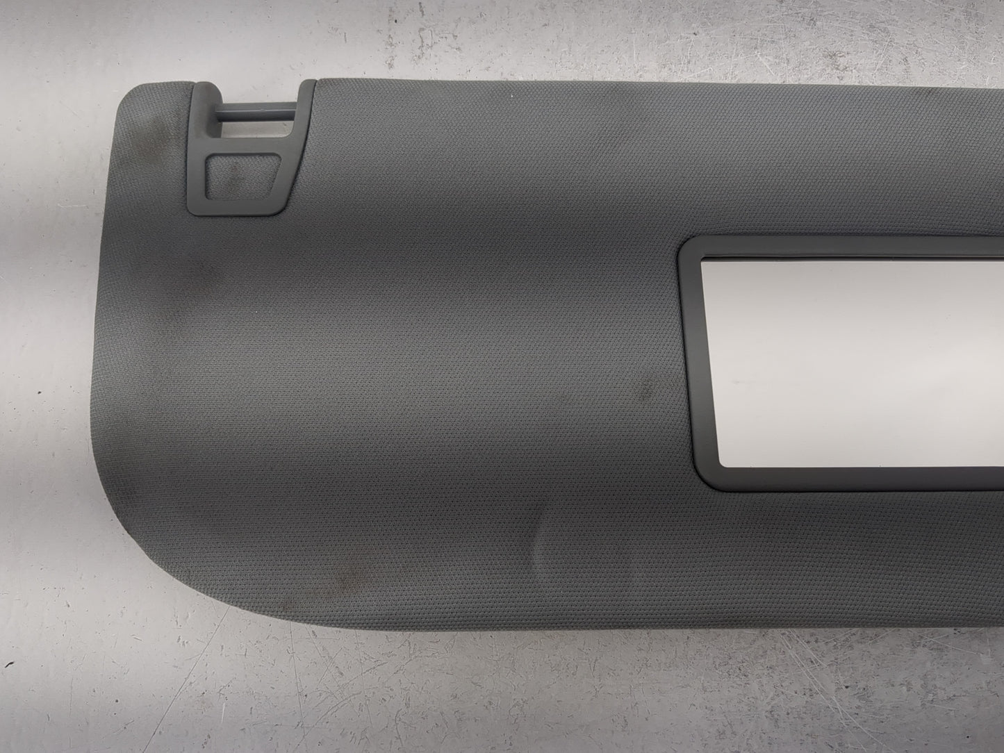 2018-2020 Ford F-150 Sun Visor Shade Replacement Passenger Right Mirror Fits Fits 2018 2019 2020 OEM Used Auto Parts - Oemus