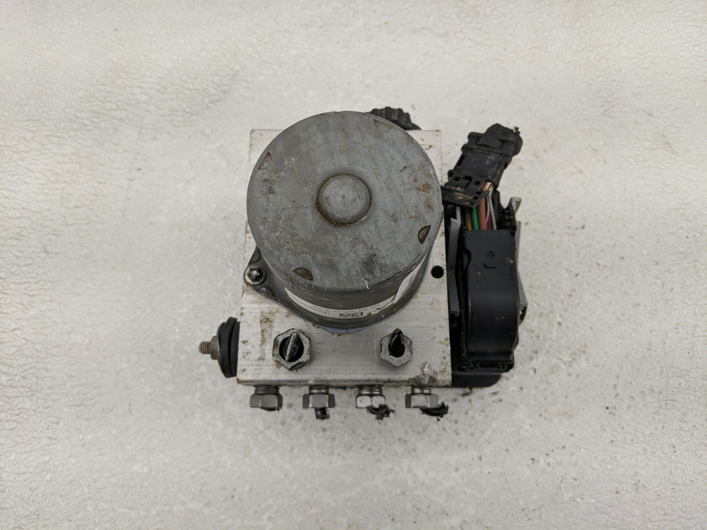 2019-2020 Ford F-150 ABS Pump Control Module Replacement P/N:KL34-2B373-AE Fits Fits 2019 2020 OEM Used Auto Parts - Oemused