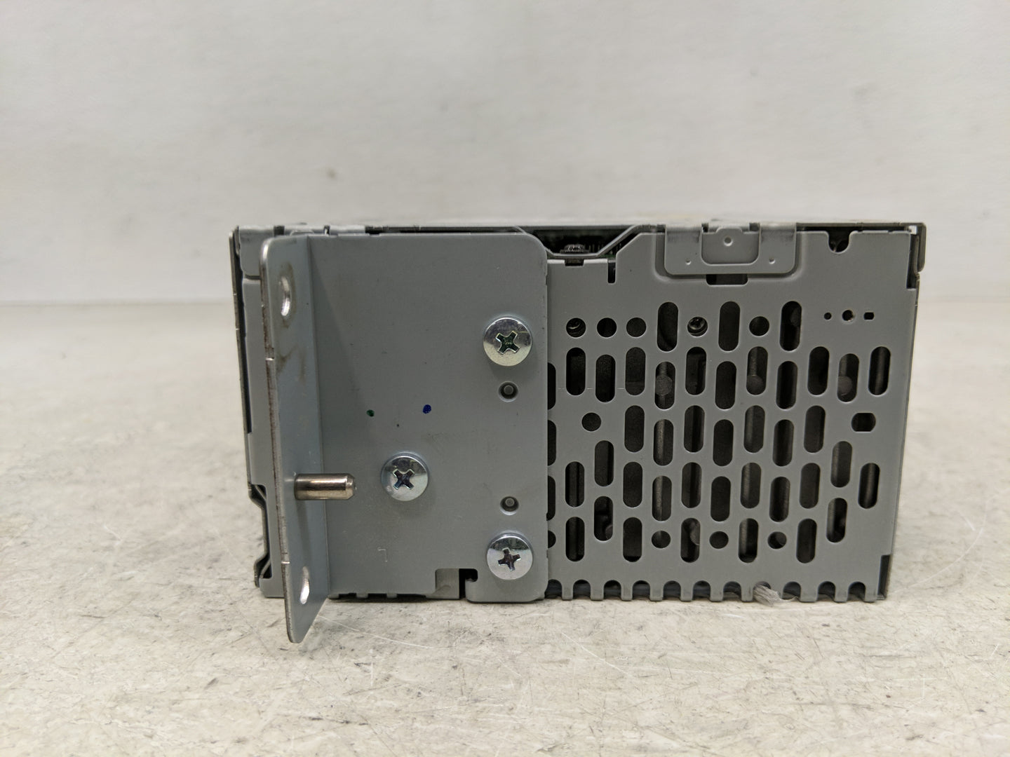 2019-2020 Ford F-150 Radio AM FM Cd Player Receiver Replacement Fits Fits 2019 2020 OEM Used Auto Parts - Oemusedautoparts1.